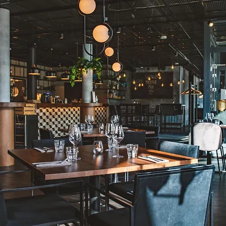 Apartament - & Stylish With Free Passes