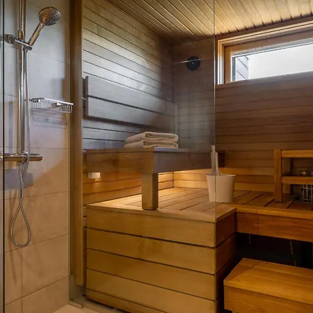 Apartament - & Stylish With Free Passes